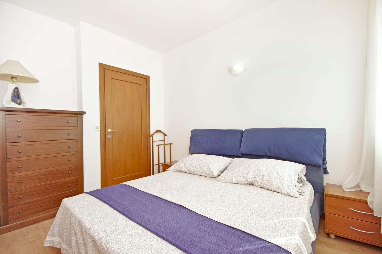 D & J Apartment Сплит Екстериор снимка