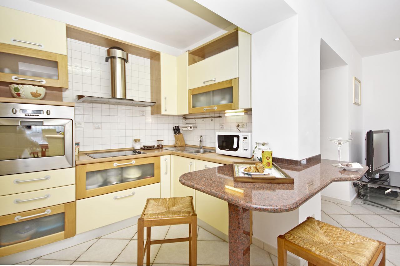 D & J Apartment Сплит Екстериор снимка